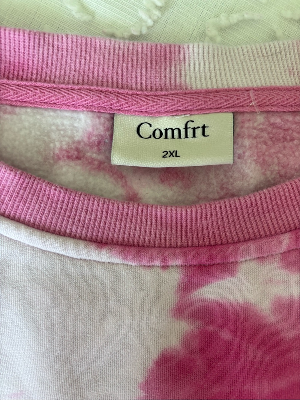 Comfrt Minimalist Crew Sweatshirt in Limited Edition Strawberry Swirl - Picture 7 of 10